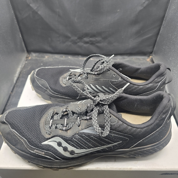 Saucony Men\'s Black‎ and White Athletic Shoes main image 6